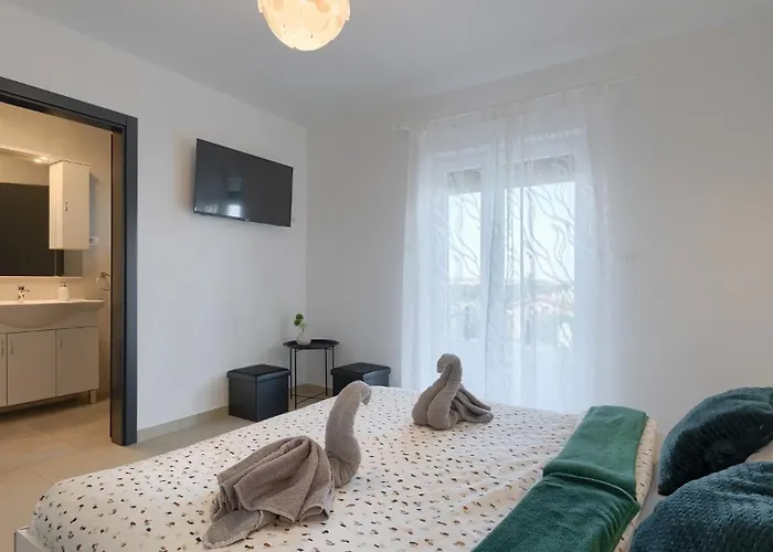 La Perla By Guide Villa *