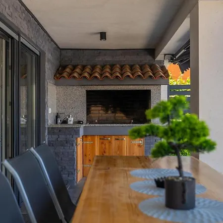 La Perla By Guide וילה *