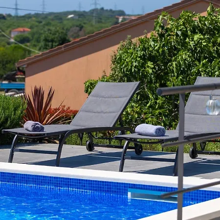 La Perla By Guide וילה